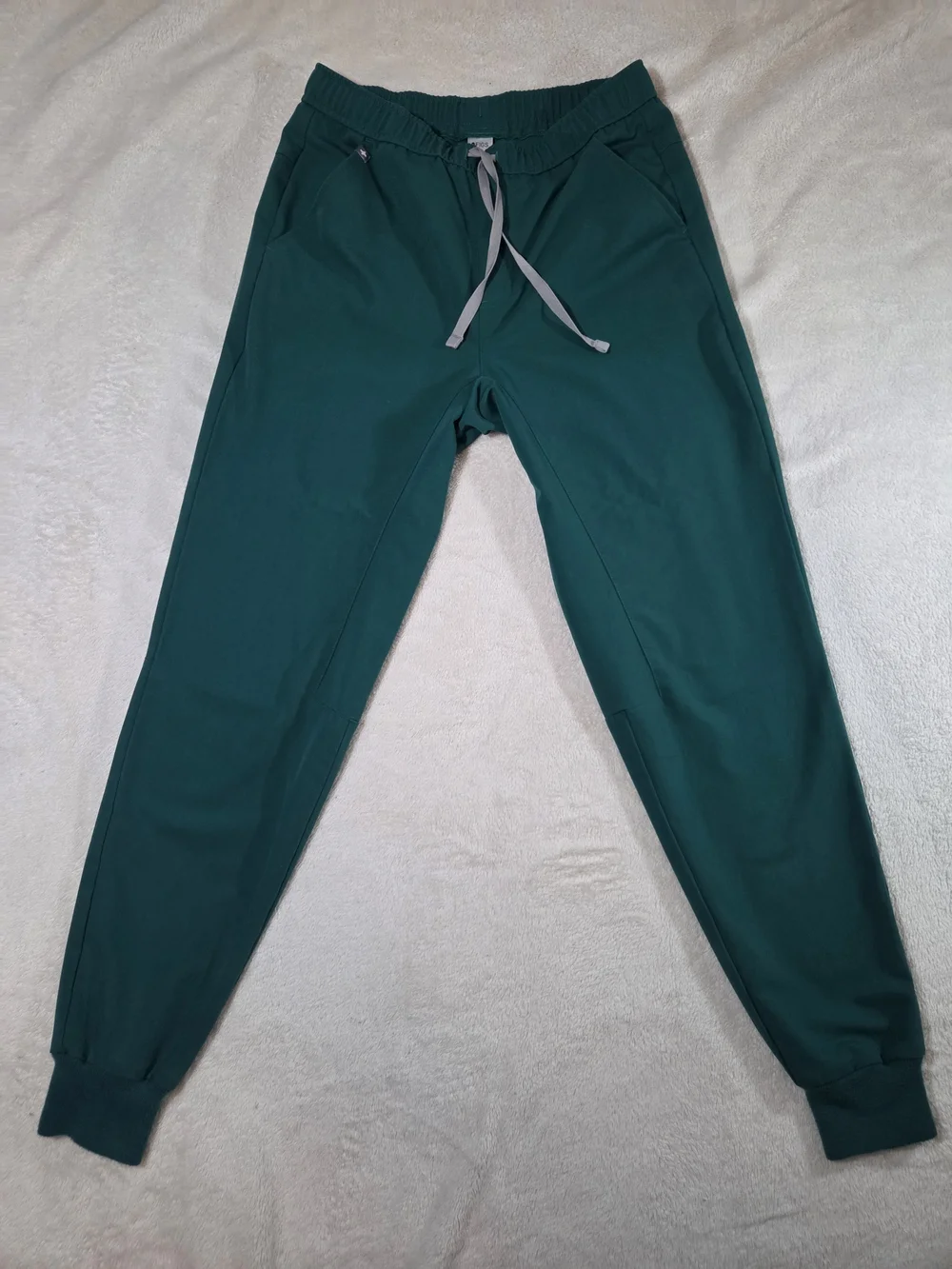 Figs Men's Green Scrubs Jogger Pants
